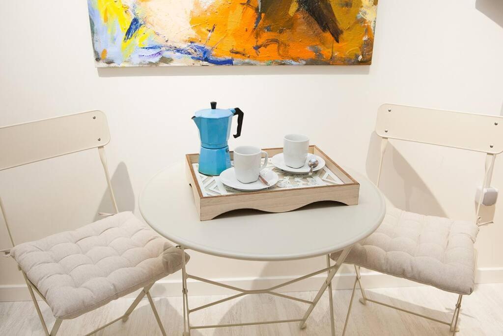 Atelier Eu-Artista Apartment Seville Luaran gambar
